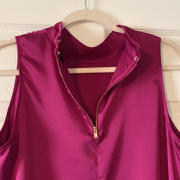 NWOT Women’s The Limited Medium Hi-Low Asymmetrical Pink Glossy Shirt - Picture 5 of 8